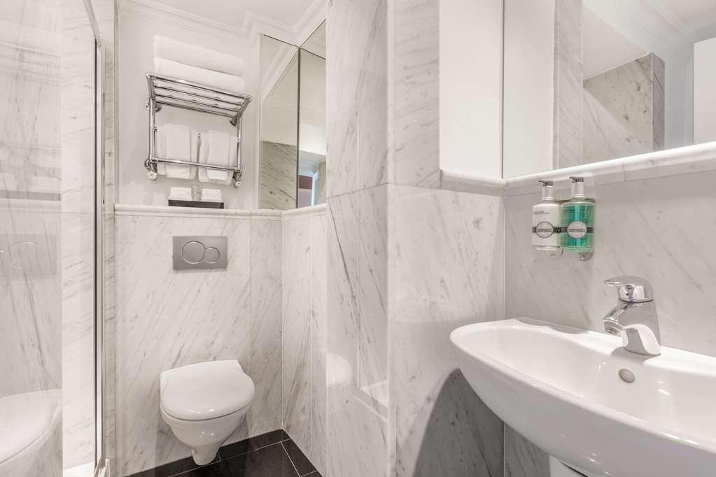 Radisson Blu Hotel, Marble Arch 4*